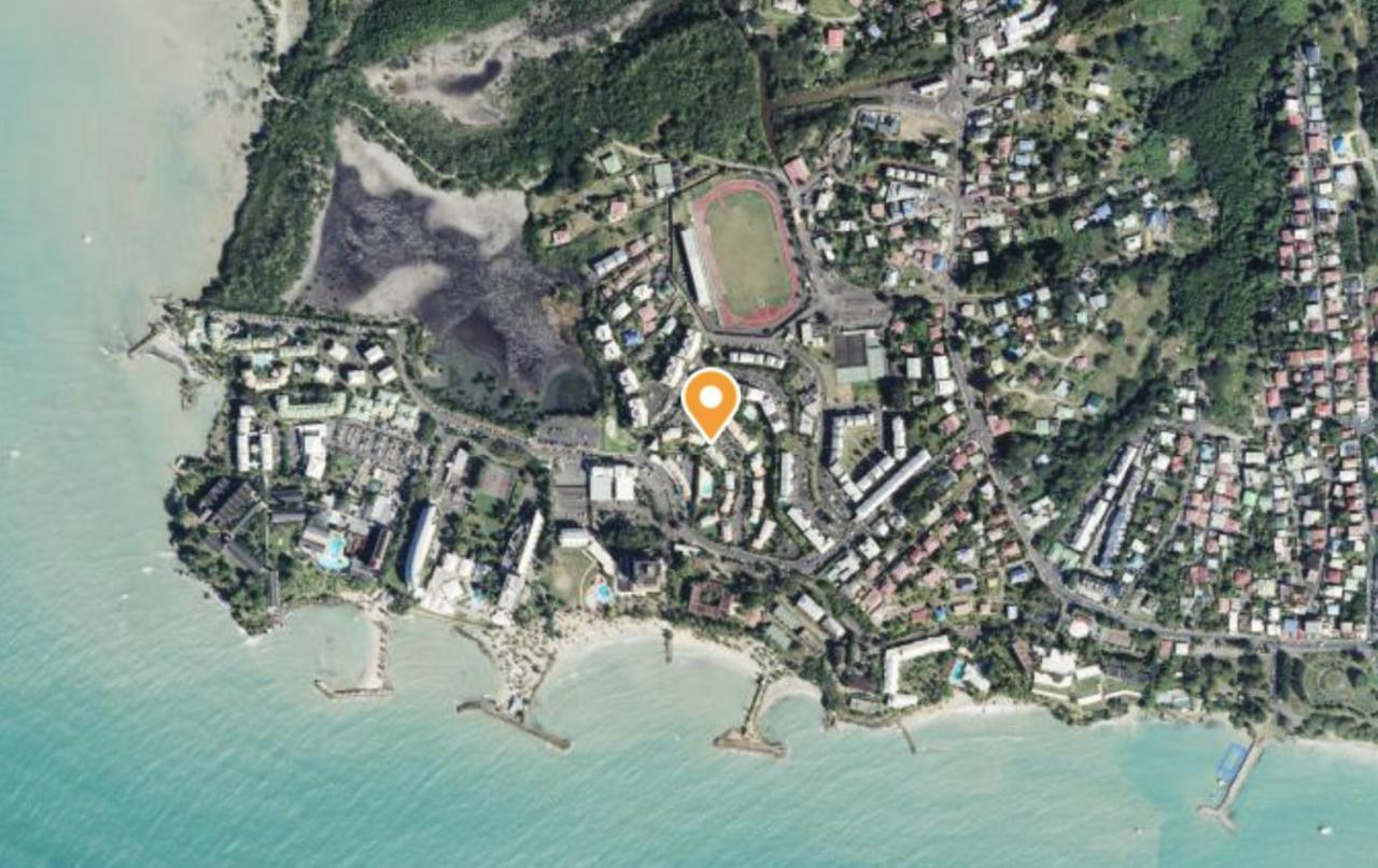Maison Mitoyenne , Piscine,Citerne, Jardin, Parking, Plage Le Gosier  Dış mekan fotoğraf